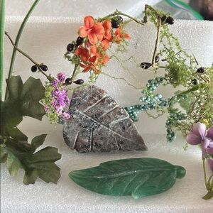Carved Leaf Stone Set - Plum Jasper and Aventurine